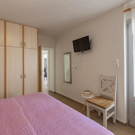 Traditional Seaview Villa In Santorini Willa